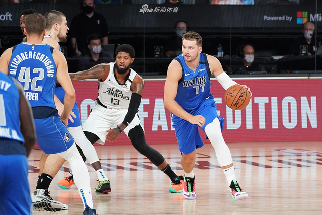 下翘盼时 下翘盼时