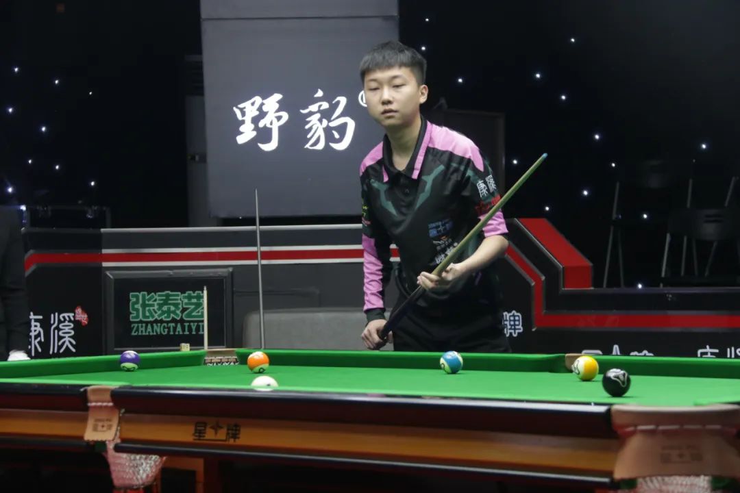 占据了有利 占据了有利